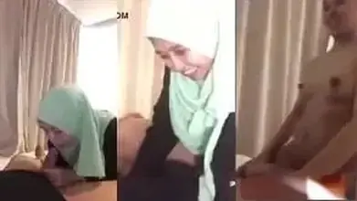 Bokep Jilbab Bu Guru SD Jatim Panas